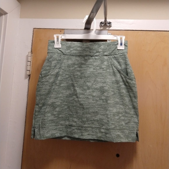 Columbia Sport Skirt - Picture 3 of 8